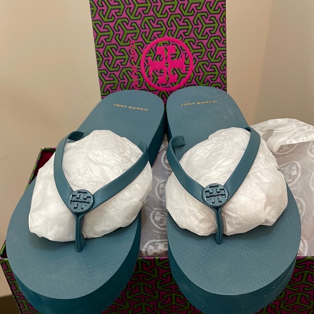 Brandnew Tory Burch Flatform Flip Flop